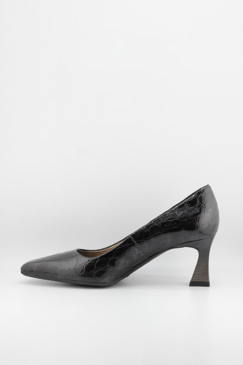 Hispanitas Patent Leather Pointed Toe Pumps